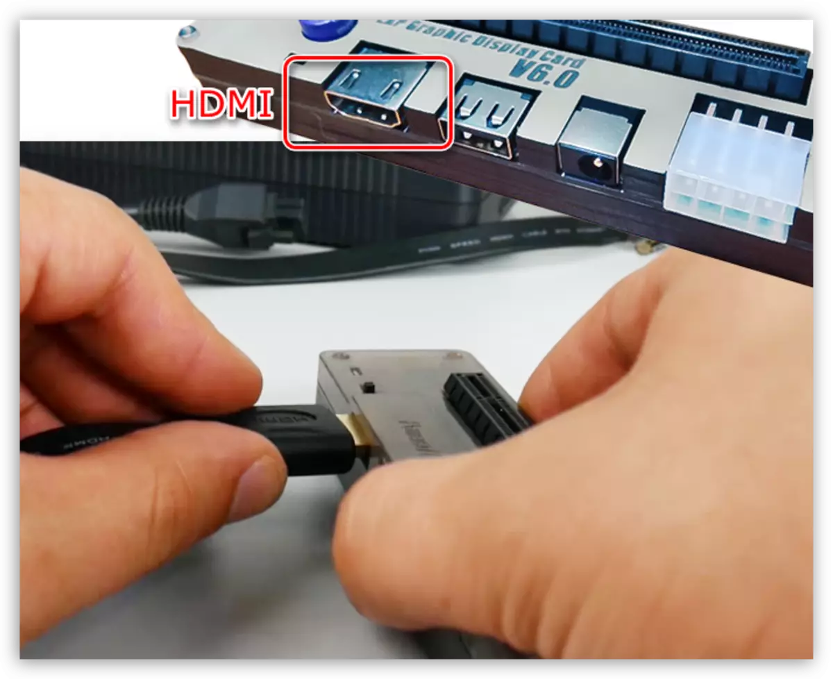 Свързване на кабела с HDMI съединител на адаптора Exp GDI