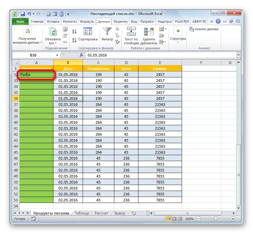 V aplikaci Microsoft Excel je vybrána možnost z rozevíracího seznamu