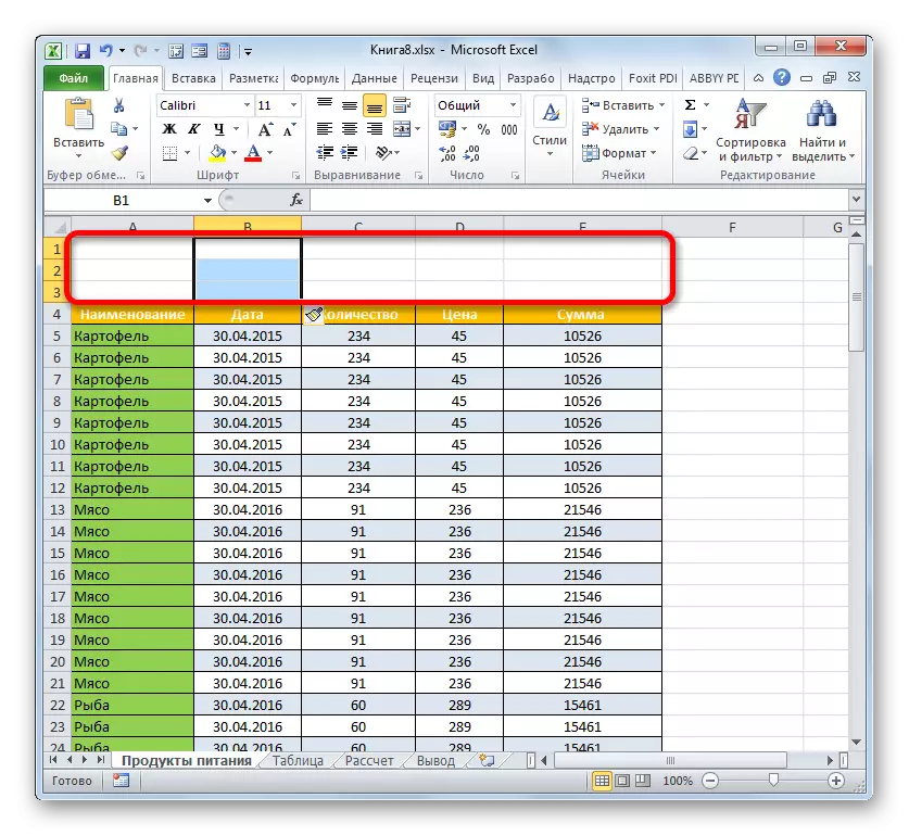 Rúður eru settar á blaði í gegnum hnappinn á borðinu í Microsoft Excel