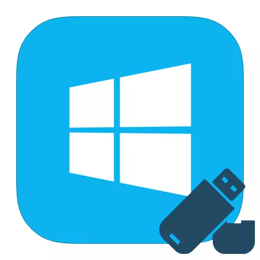 Conas tiomáint flash suiteála a chruthú le Windows 8