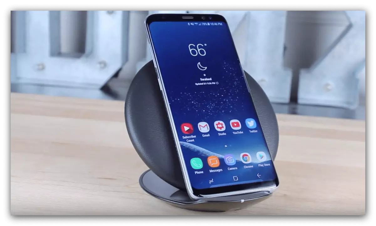 Samsung फोनमध्ये अतिवृष्टी समस्या दूर करण्यासाठी मूळ वायरलेस चार्जिंग वापरणे