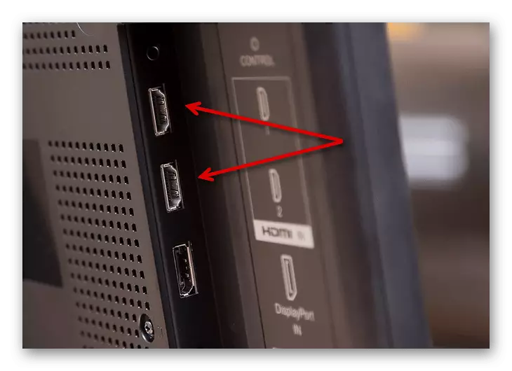 Παράδειγμα θύρες HDMI στην τηλεόραση για τη σύνδεση yandex.stand