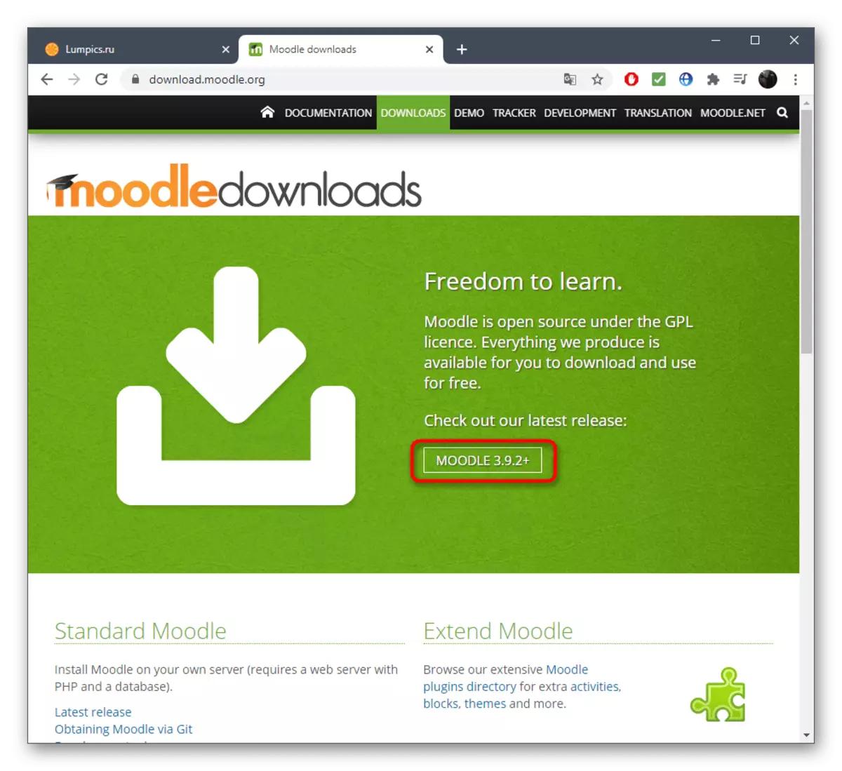 Seleccione la última versión para descargar aplicaciones web de Moodle en una computadora