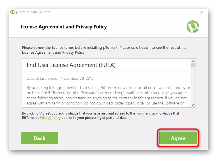 Confirmación del acuerdo de licencia al instalar el Cliente UTorrent para Windows 10