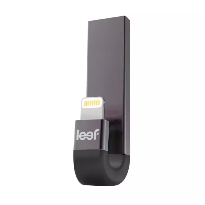 Tuladha drive lampu kilat khusus kanggo nyalin file nganggo iPhone ing drive USB flash