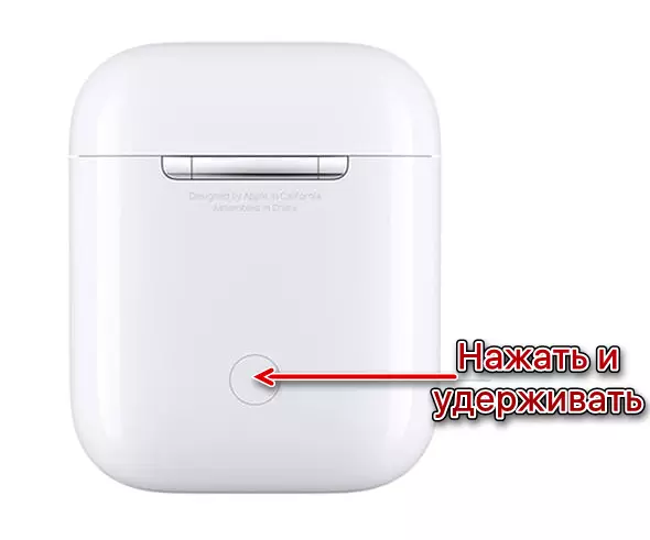 Klikk på knappen på huset for å tilbakestille AirPods og koble dem til iPhone