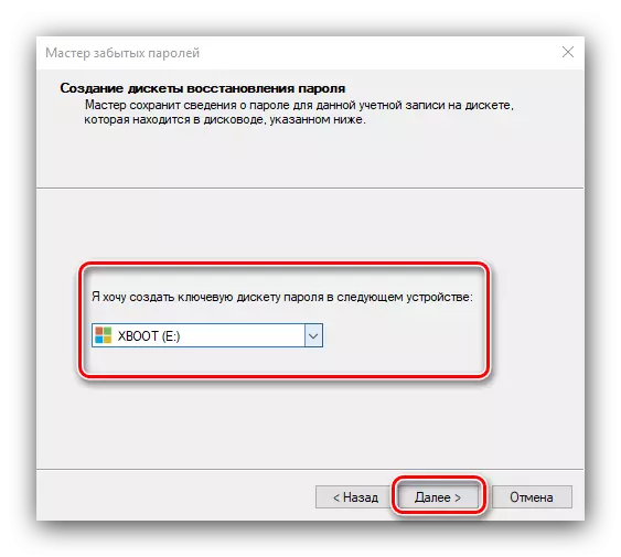 Selección de disco en el asistente de contraseña olvidada para crear un disco de recuperación de contraseña de Windows 10