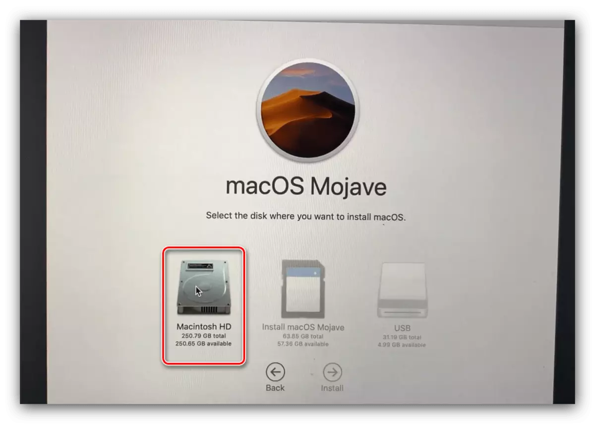 Выбраць дыск для інсталяцыі ў працэсе ўстаноўкі macOS з флэшкі
