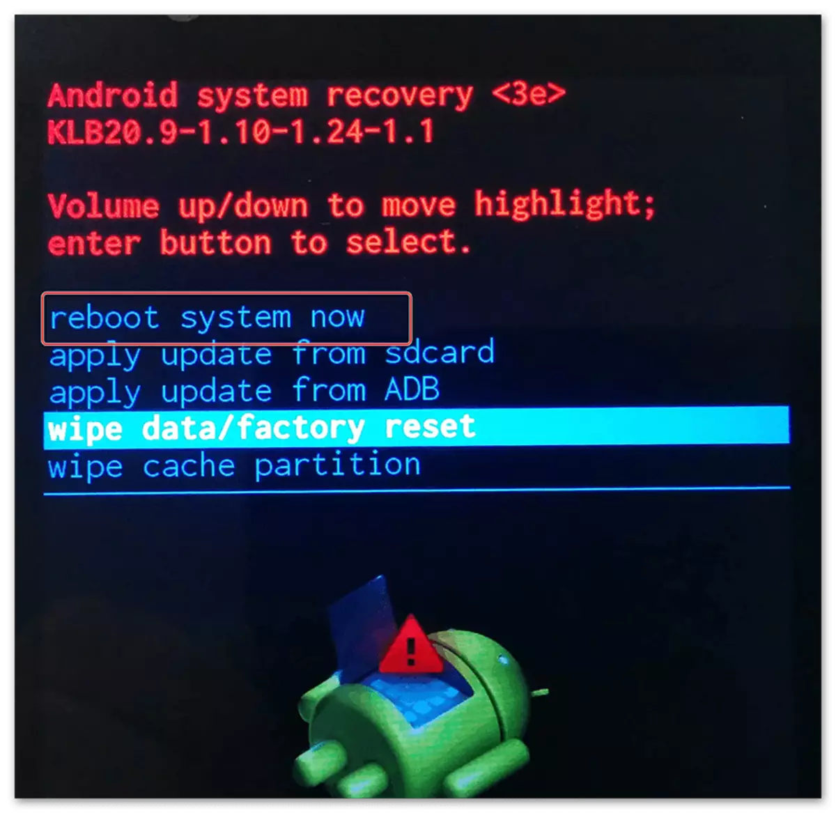 El proceso de restablecimiento de la configuración a través de la recuperación en Android