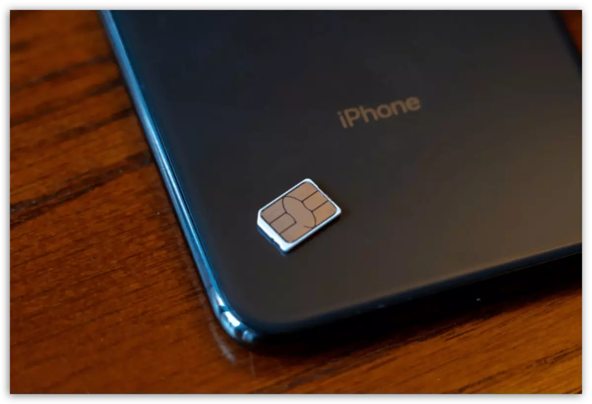 आईफोनमा प्रतिस्थापन सिम कार्ड
