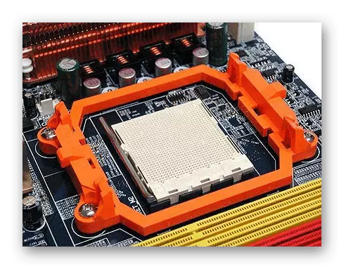 AMD-ийн эх хавтангийн залгуур