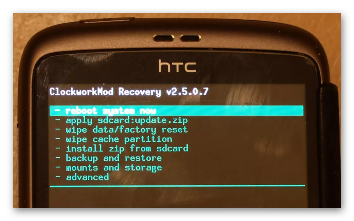 Usant el menú de recuperació en el HTC dispositiu Android