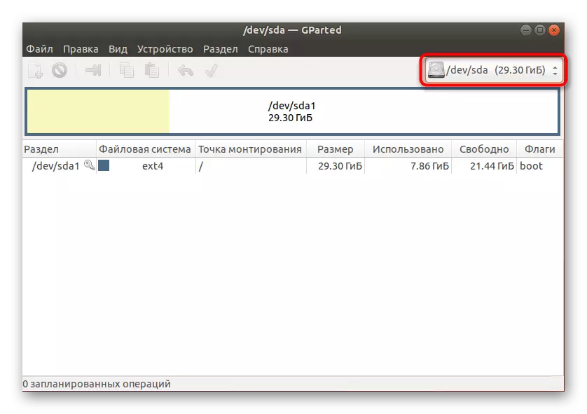 Selecteer het gewenste apparaat in het programma GPARTED in Linux