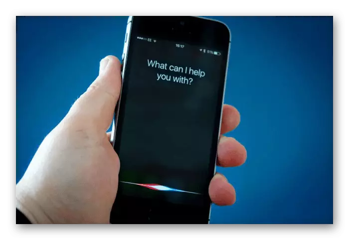 Siri Voice Assistant on iPhone