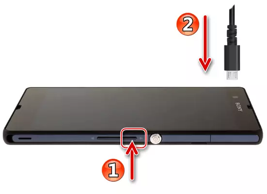 सोनी Xperia झहीर फोन बूटलोडर अनलॉक करण्यासाठी fastbut मोड मध्ये एक संगणक सह कनेक्ट करत आहे