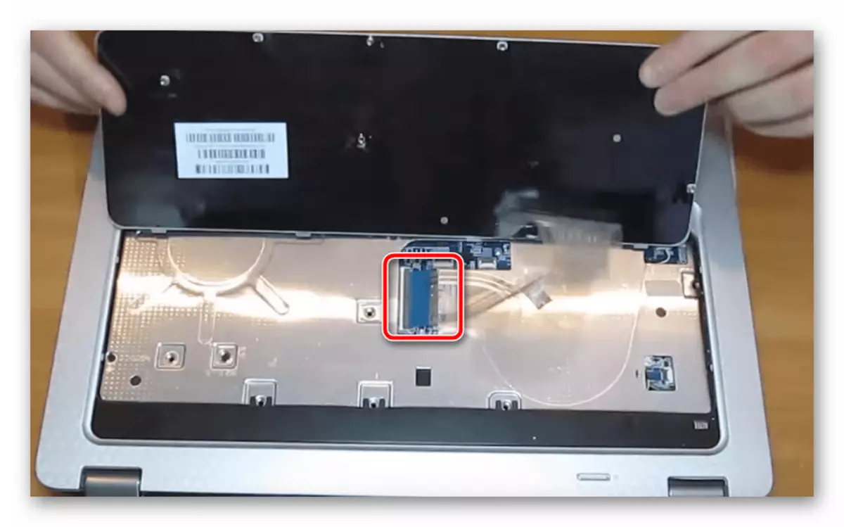 Asus ноутбук ноутбуктың ноутбукіні аналық платадан бұрылу процесін