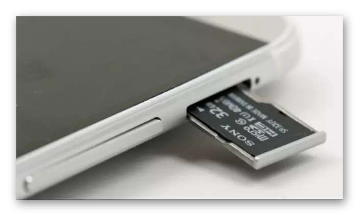Smartphone på Android og MicroSD-minnekort