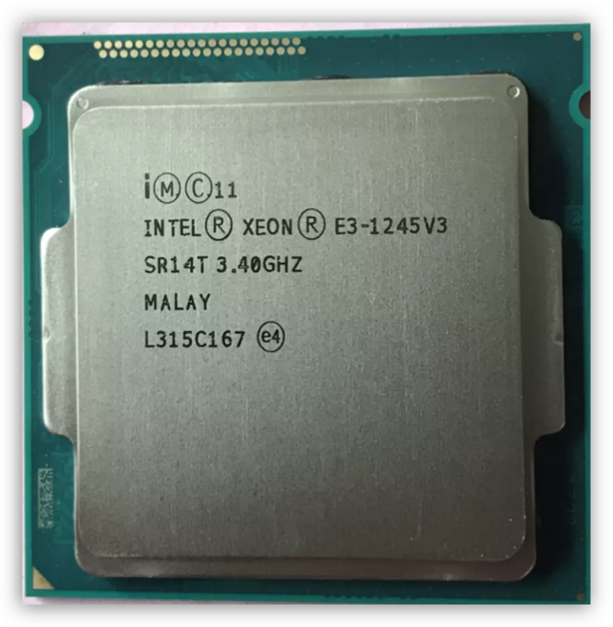 Xeon E3-1245 V3 processor juu ya haswell aryhitecture.