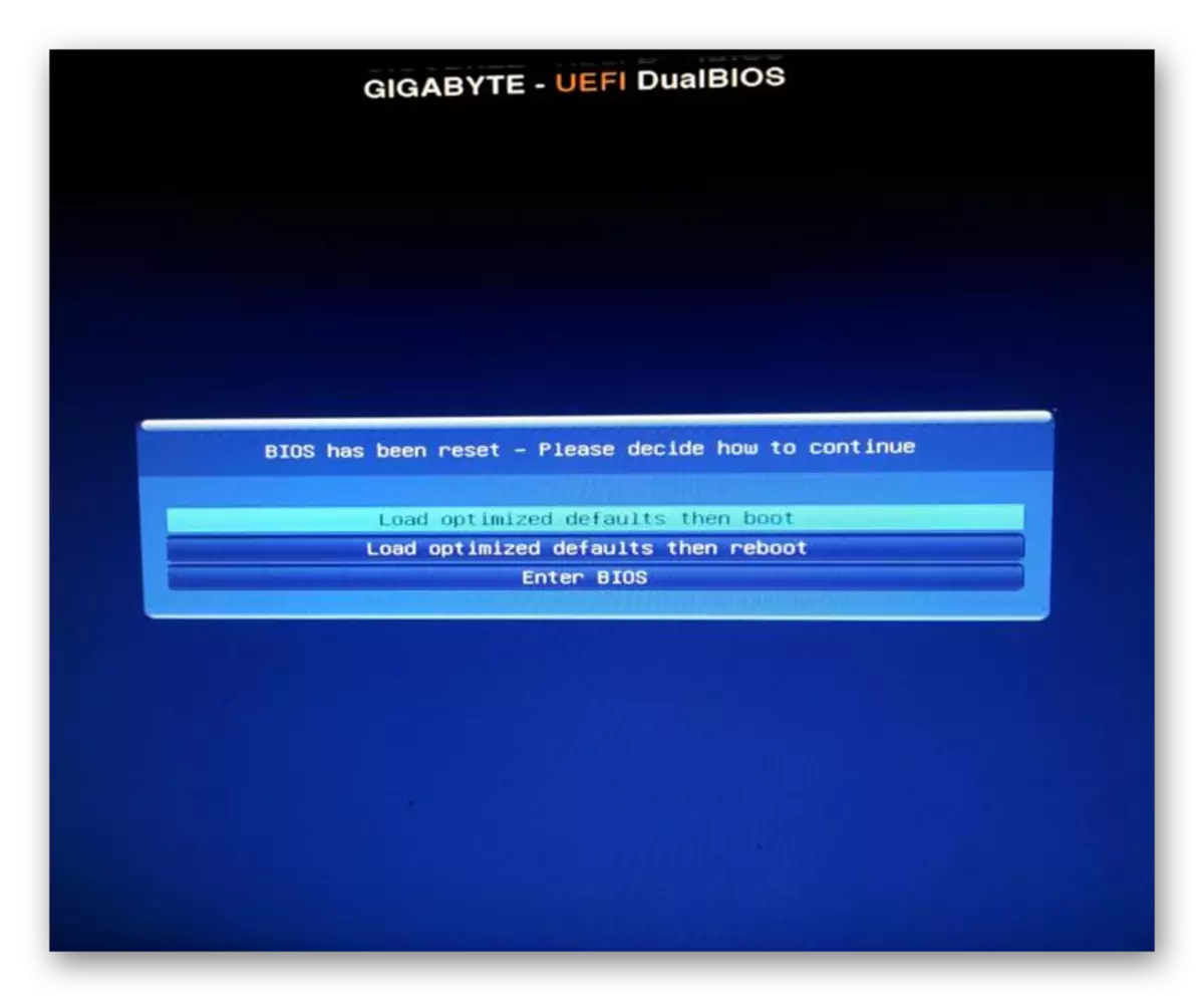 caixa de diàleg de càrrega optimitzada predeterminats en UEFI DualBIOS Gigabyte