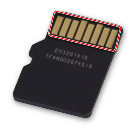 Pag-clear ng mga contact sa MicroSD memory card