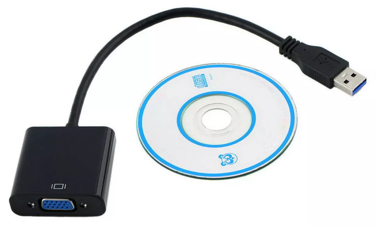 VGA конверсиясына тышкы USB видео картасынын мисалы