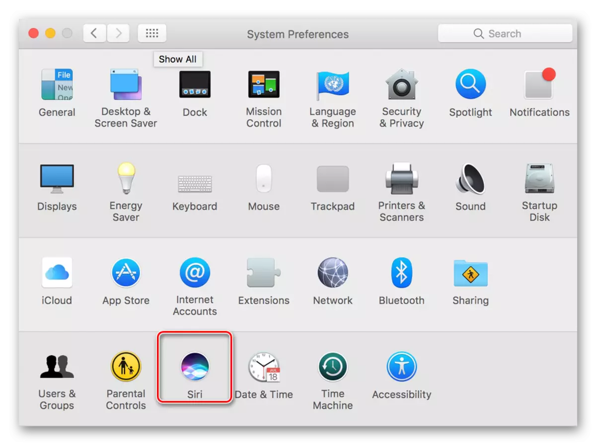 Mbukak setelan alangan Siri swara ing Mac OS