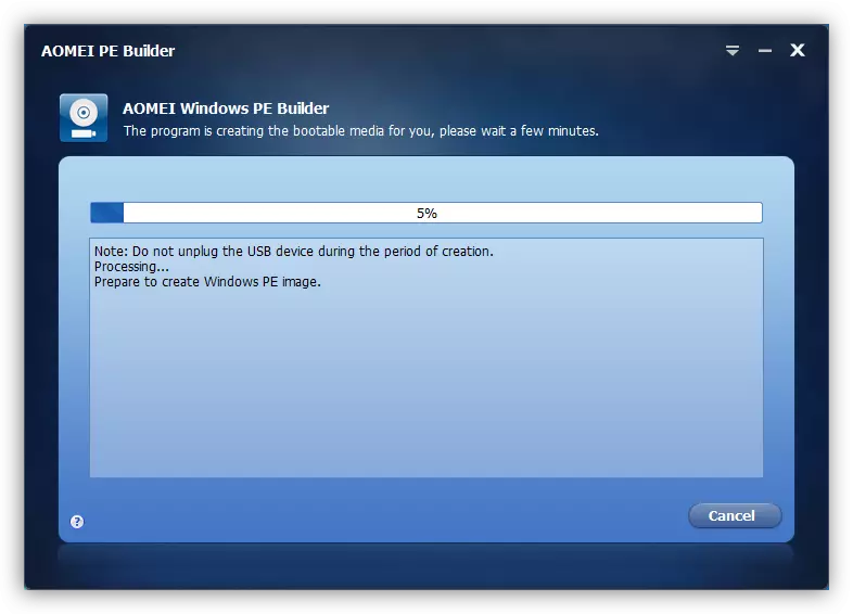 Bootable Flash Drive izveide Aomei PE Builder programmā