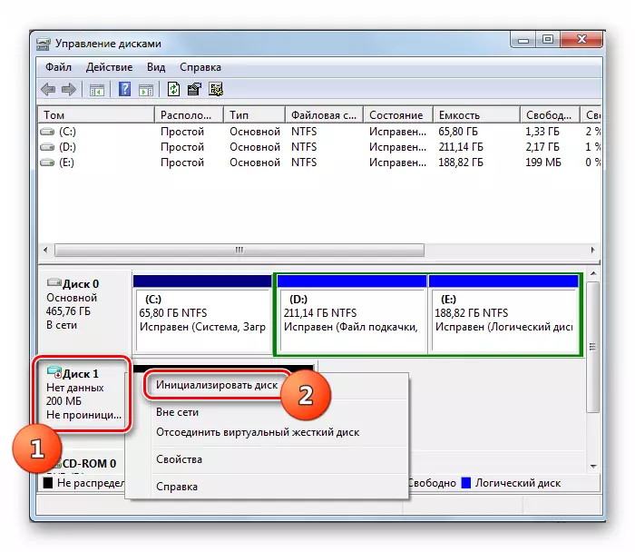 Aneu a la inicialització del disc virtual a la finestra de gestió de discs a Windows 7