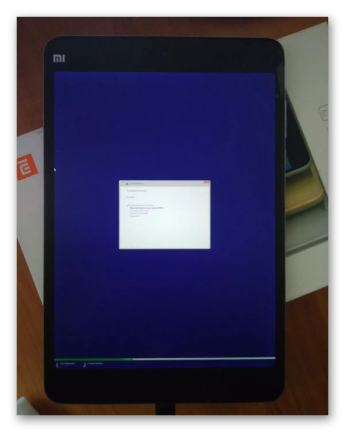 Xiaomi Mipad 2 ونڈوز 10 تنصیب کا عمل ایک گھنٹے سے زیادہ رہتا ہے