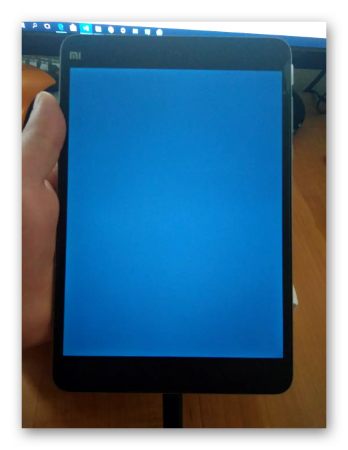 Xiaomi MiPad 2 Download a partir de uma unidade flash com arquivos de instalação automática do Windows, lançar script
