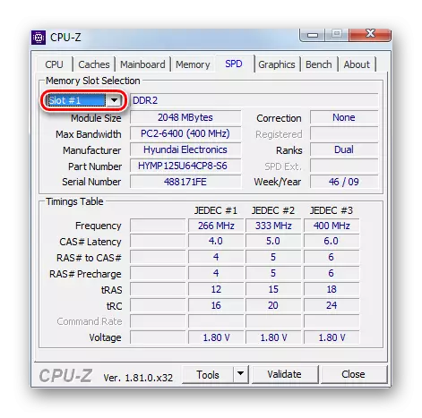 Αποκάλυψη της αναπτυσσόμενης λίστας με αριθμούς υποδοχής με συνδεδεμένες μονάδες RAM στην καρτέλα SPD στο πρόγραμμα CPU-Z