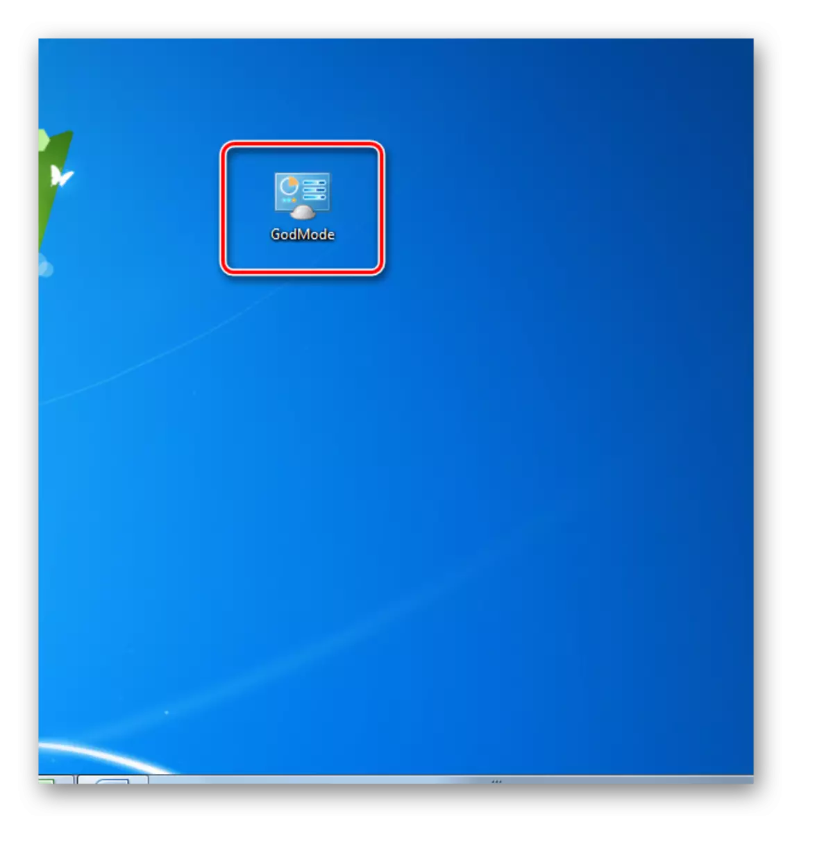 Windows 7 இல் டெஸ்க்டாப்பில் உள்ள Godmode லேபிளில் கிளிக் செய்வதன் மூலம் கடவுளுடைய பயன்முறையில் செல்லுங்கள்