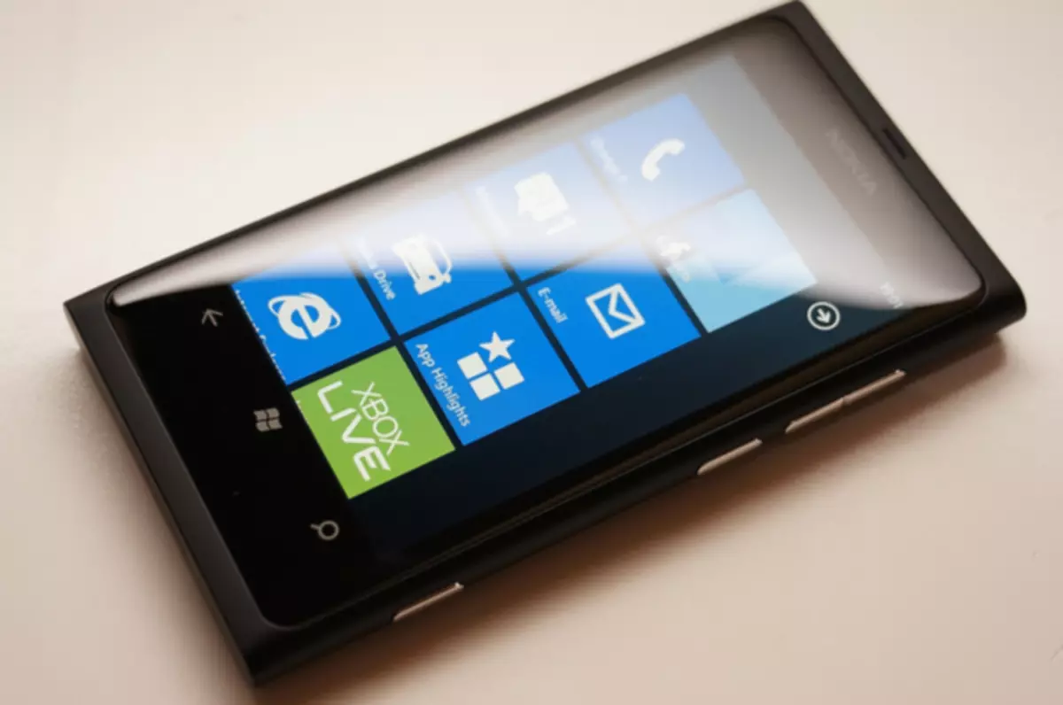 Nokia Lumia 800 RM-801 Wyjdź z trybu OSBL