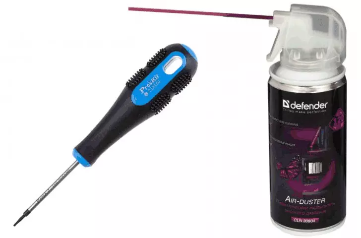 Laptop cleaning tools