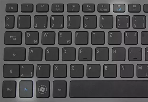 Zakázat touchpad na Acer notebook
